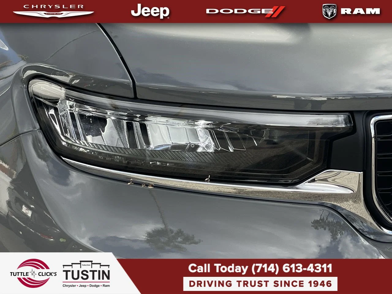 New 2027 Sting-Gray Clear-Coat Paint Jeep Laredo X image 13
