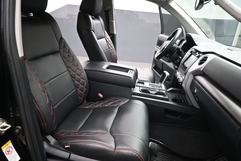 Used 2019 Black Toyota SR5 image 16