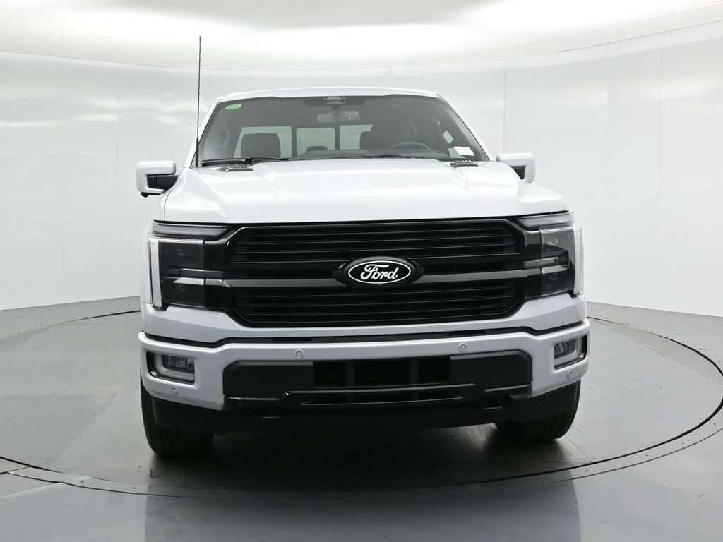 Used 2025 Space White Metallic Ford Platinum image 56