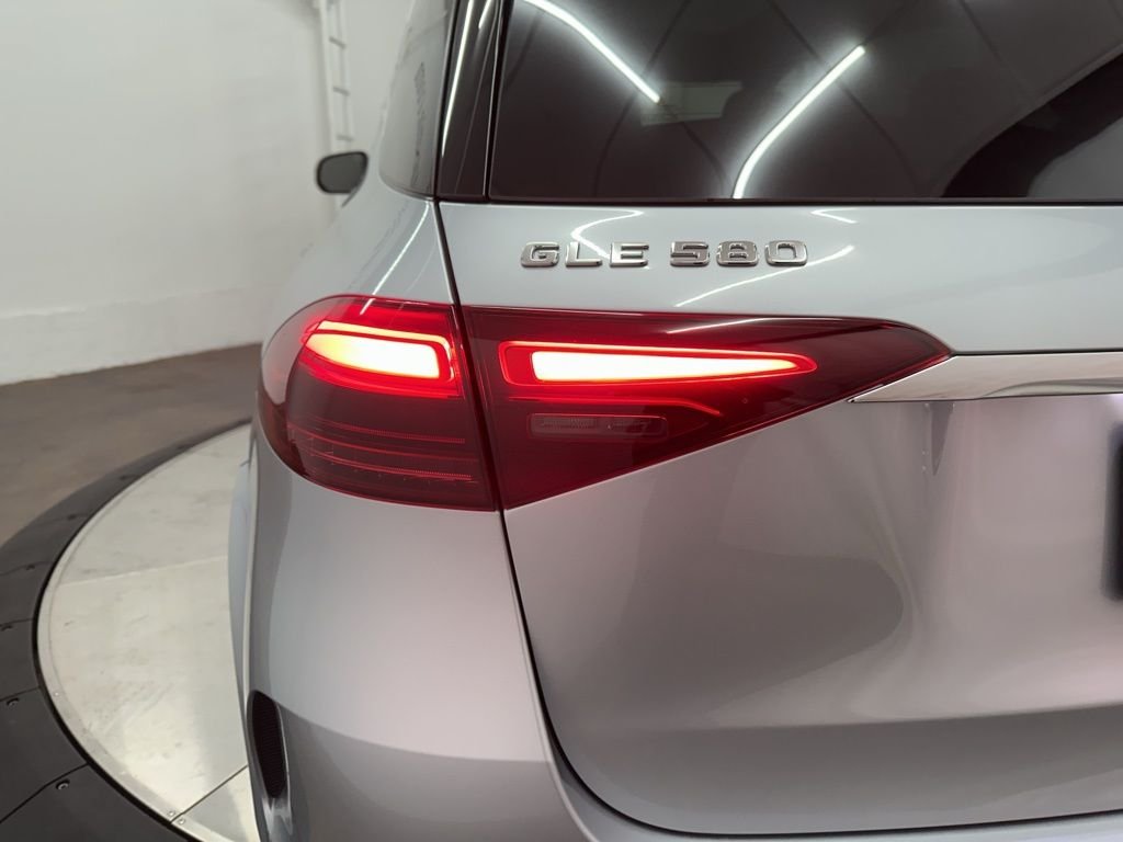 2026 Mercedes-Benz GLE GLE580 - Photo 30