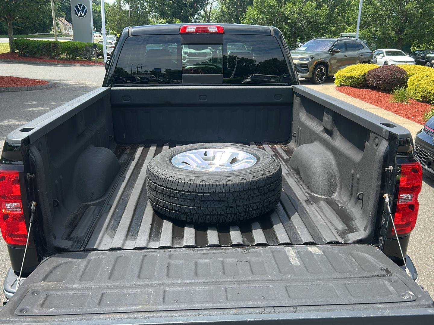 Used 2014 Black Chevrolet LTZ image 5