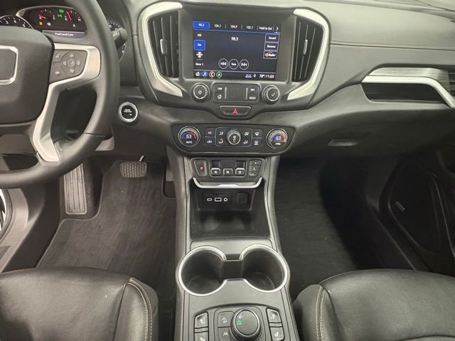 Used 2021 White GMC SLT image 23