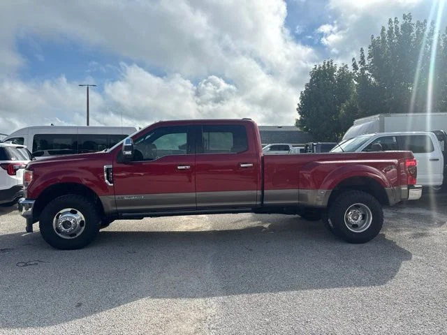 Used 2021 Red Ford King Ranch image 8