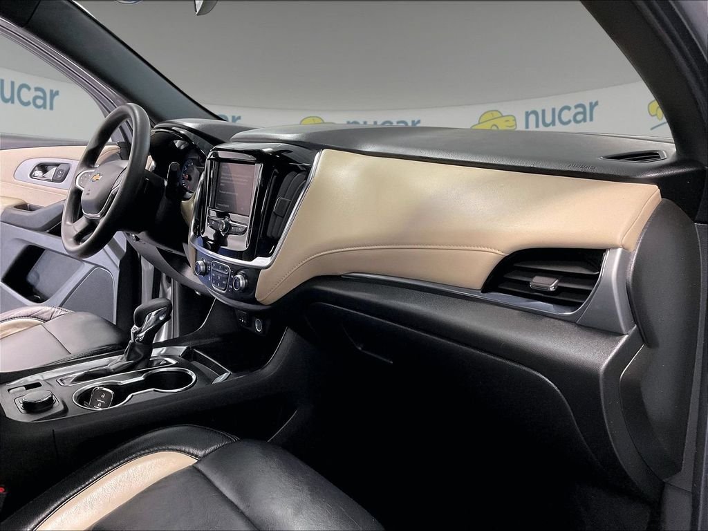 Used 2022 Silver Chevrolet LS image 14