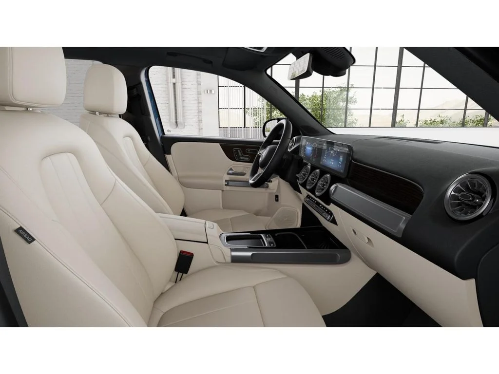 New 2026 Blue Mercedes-Benz GLB 250 image 4