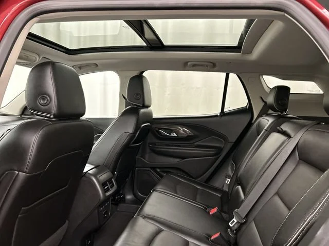Used 2018 RED QUARTZ TINTCOAT GMC Denali image 28