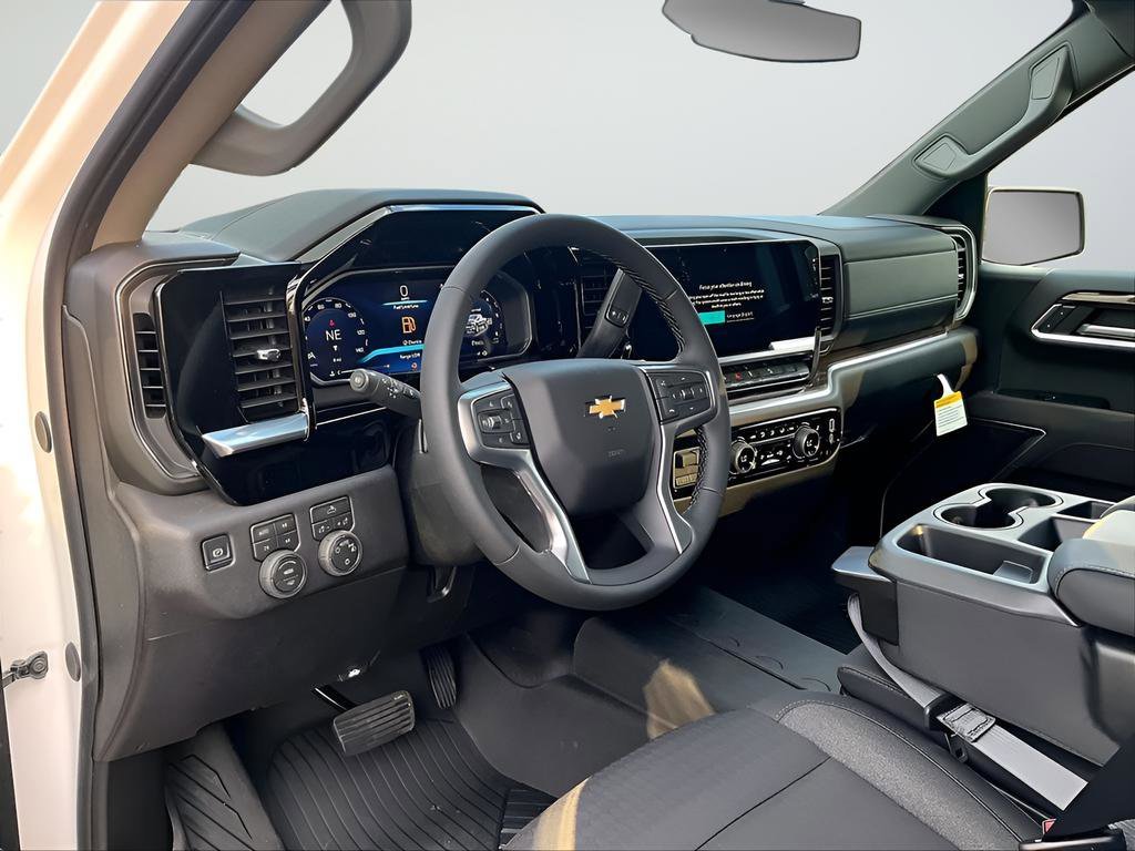 New 2026 Chevrolet Silverado 1500 LT 4D Crew Cab