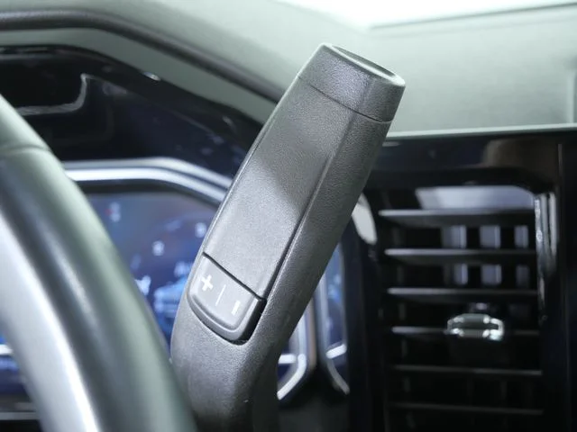 Used 2024 Gray Chevrolet LT image 28