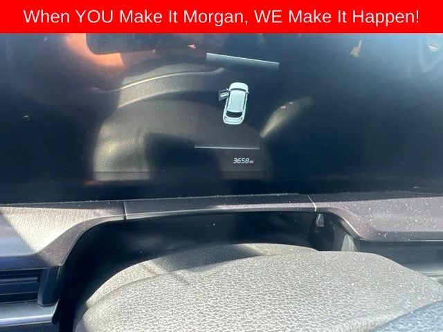 Used 2023 White Kia LX image 8