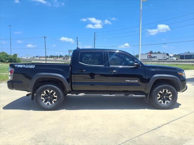 Certified Used 2023 BLACK Toyota  image 5