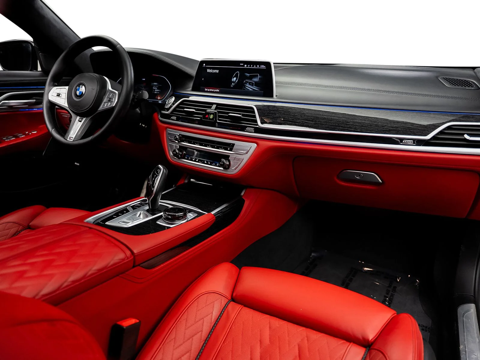 Used 2021 White BMW 750i xDrive image 2