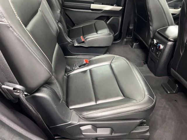 Used 2022 Green Ford XLT image 23