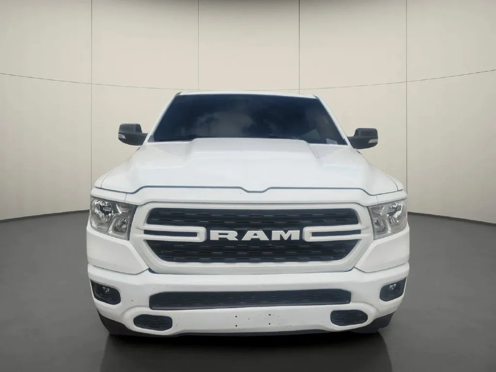 Used 2022 White Ram Big Horn/Lone Star image 2
