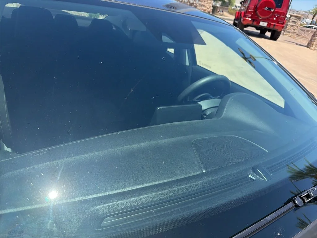 Used 2021 Gray Kia LXS image 8