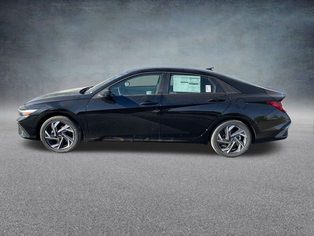 2025 Hyundai Elantra Blue - Photo 28
