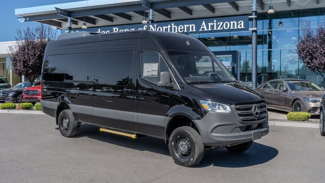 2026 Mercedes-Benz Sprinter 2500 Cargo 170 WB