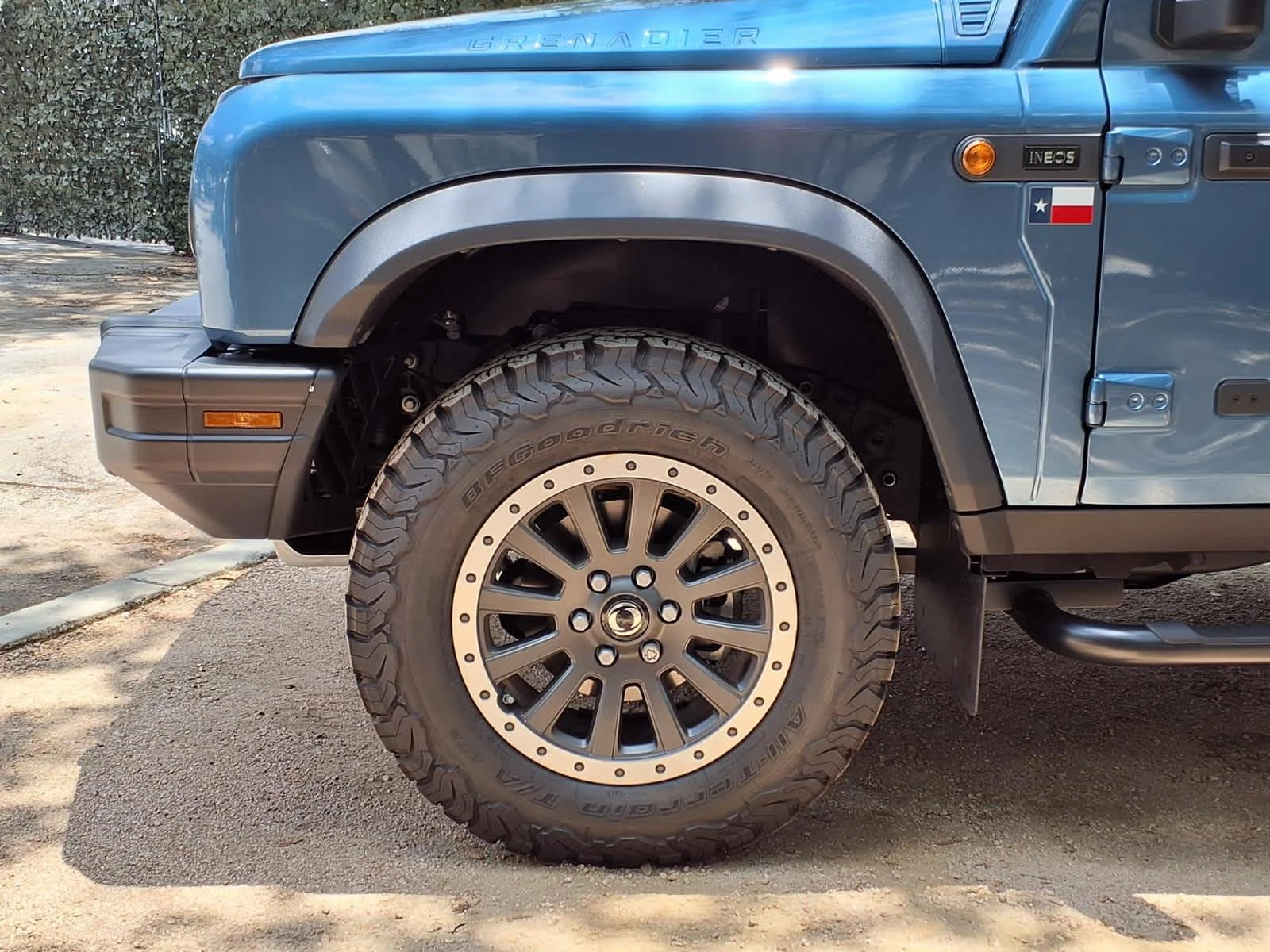 New 2026 Shale Blue Metallic INEOS Fieldmaster Edition image 8