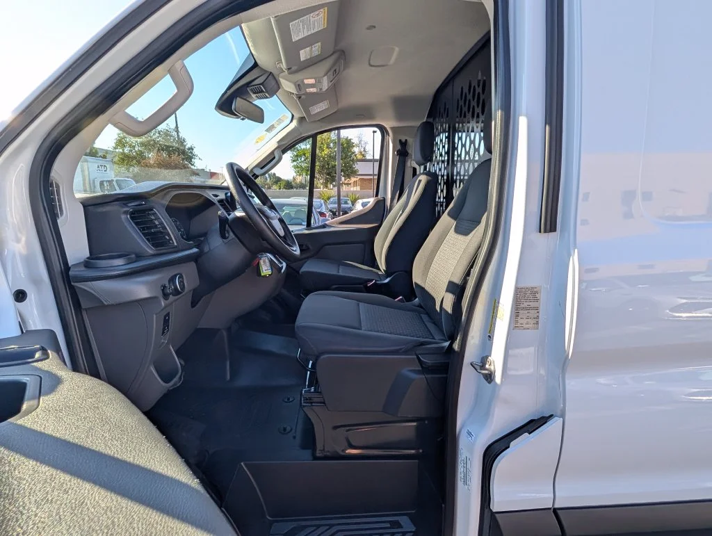 Used 2025 White Ford Base image 16