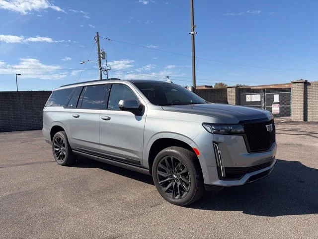 2023 Cadillac Escalade ESV