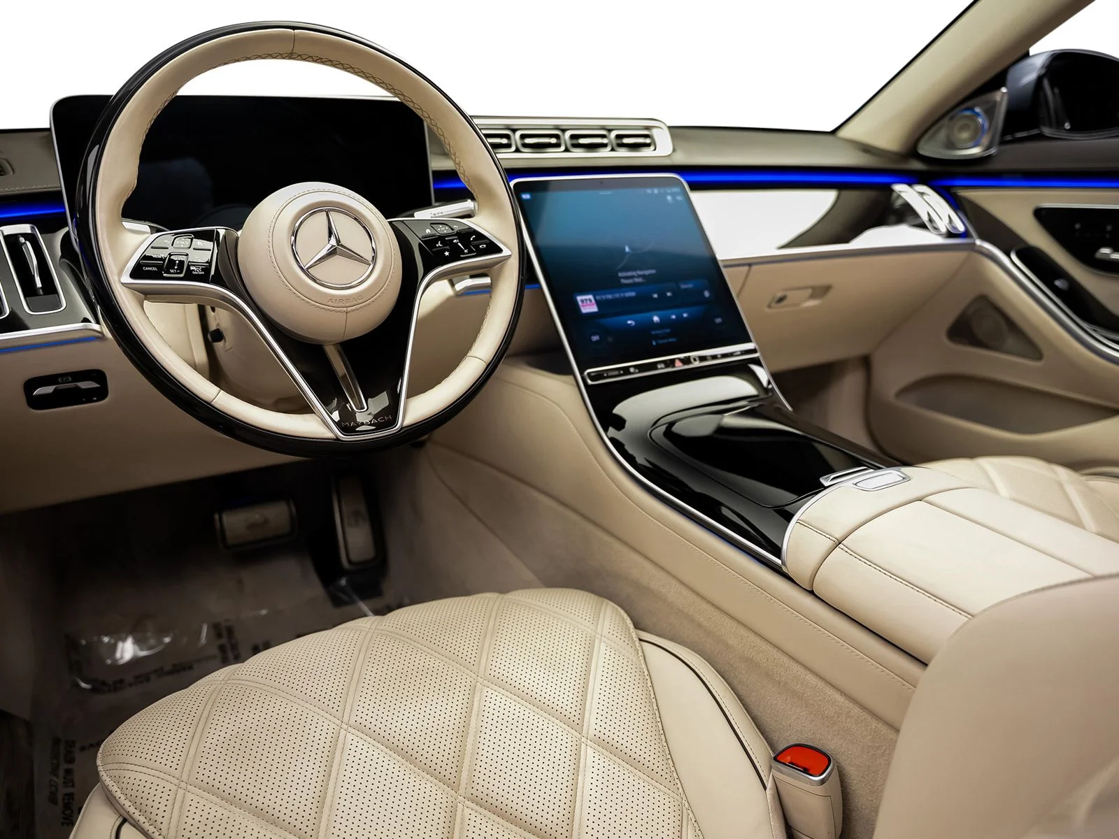 Used 2024 Silver Mercedes-Benz Maybach S 580 image 47