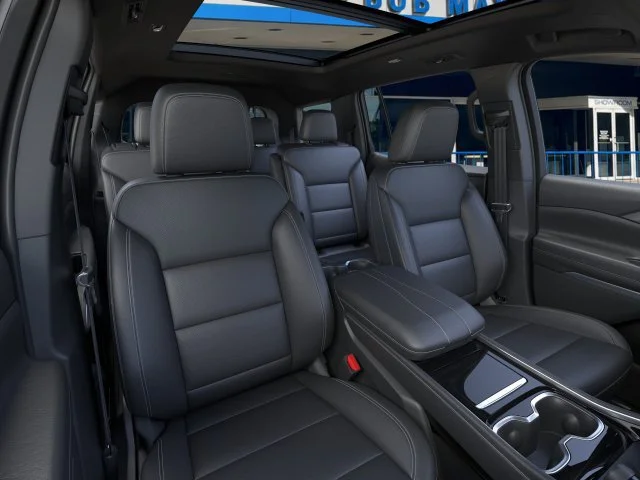 2027 Chevrolet Traverse LT - Photo 16