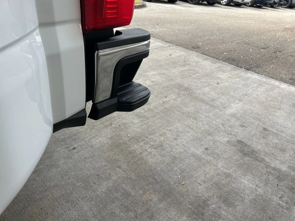Used 2024 White Ford XL image 19