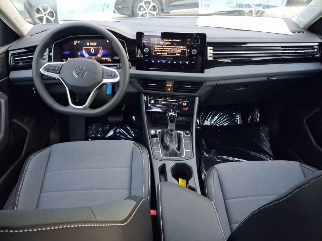 New 2026 Gray Volkswagen 1.5T SE image 6