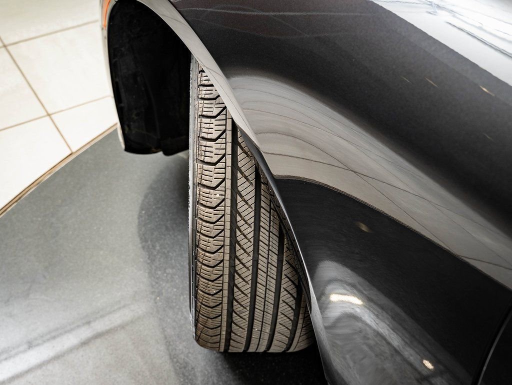 Used 2023 Graphite Mercedes-Benz E 450 image 36