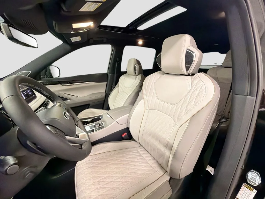 New 2027 Mineral INFINITI Autograph image 5