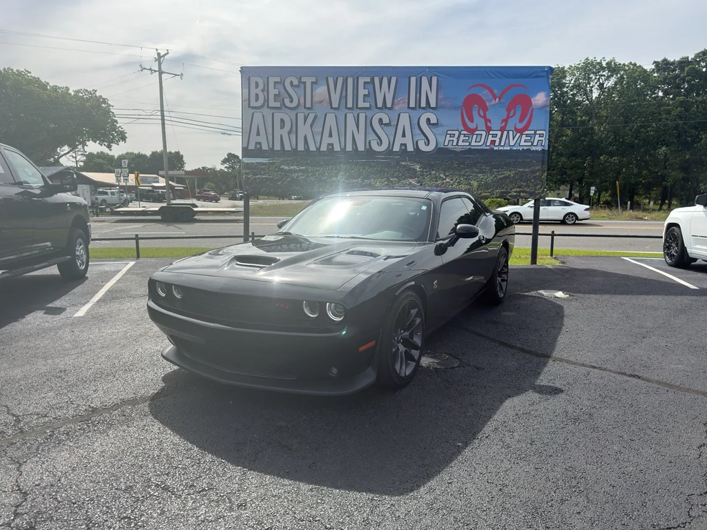 2023 Dodge Challenger R/T Scat Pack's photo