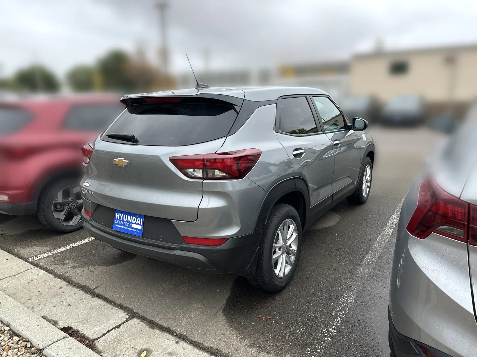 Used 2025 Gray Chevrolet LS image 3