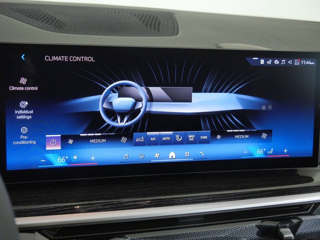 New 2026 Alpine White BMW xDrive40i image 43