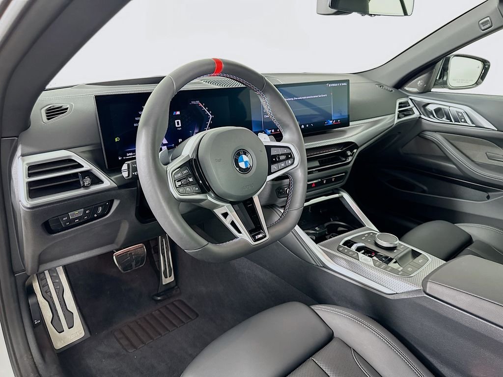 2025 BMW 4 Series M440i - Photo 9