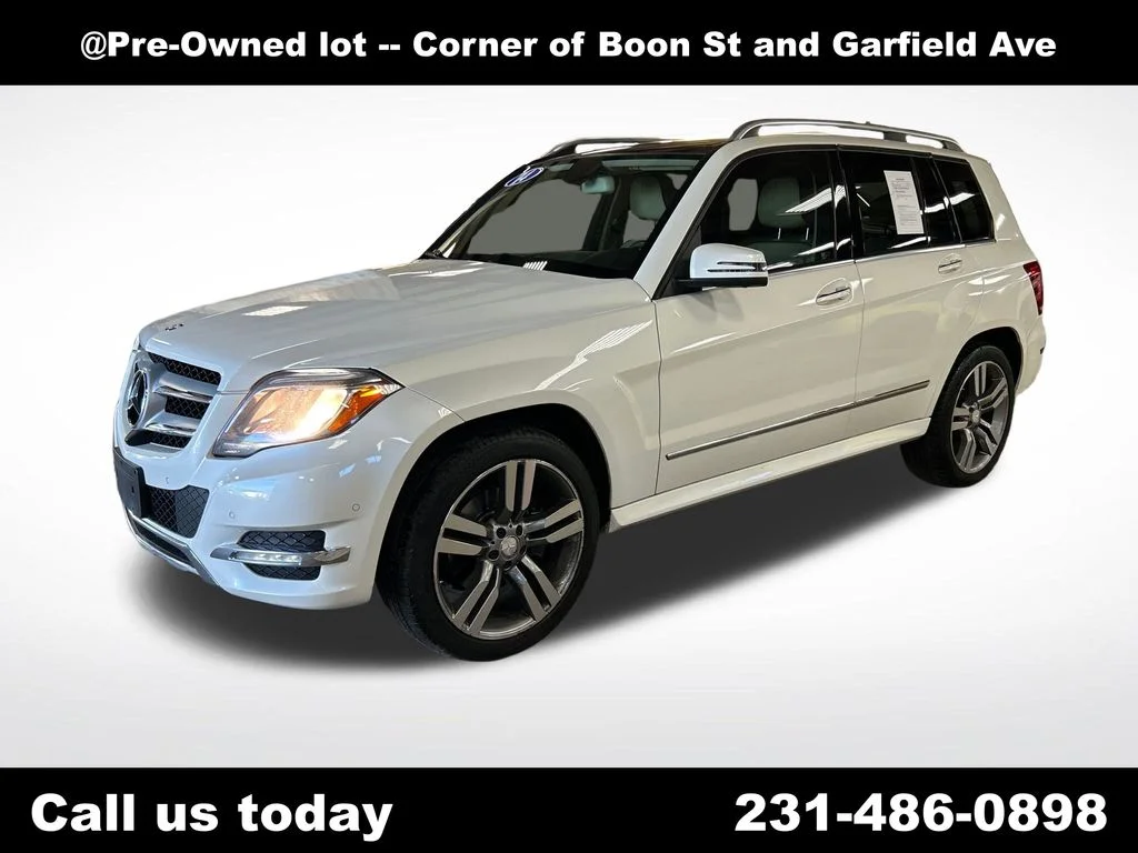 Used 2014  Mercedes-Benz GLK 350 image 1