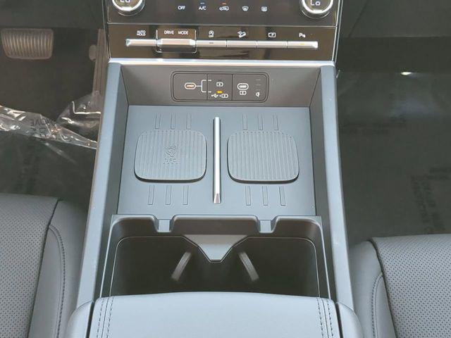 2025 Hyundai Santa Fe SEL - Photo 18