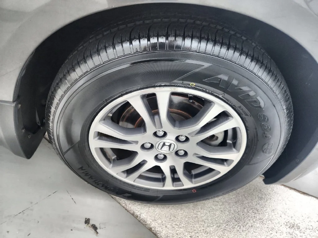 Used 2012  Honda EX-L image 36