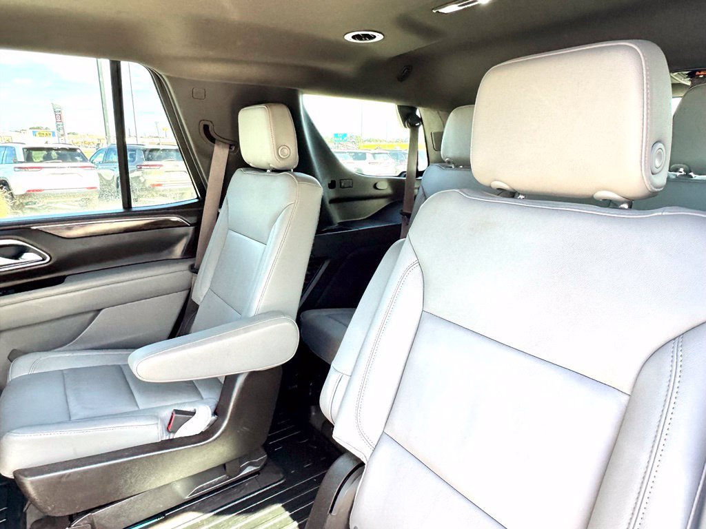 Used 2022 White Chevrolet LT image 13