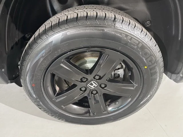Used 2023  Honda Black Edition image 7