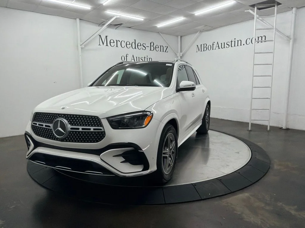 New 2026 White Mercedes-Benz GLE 580 image 3