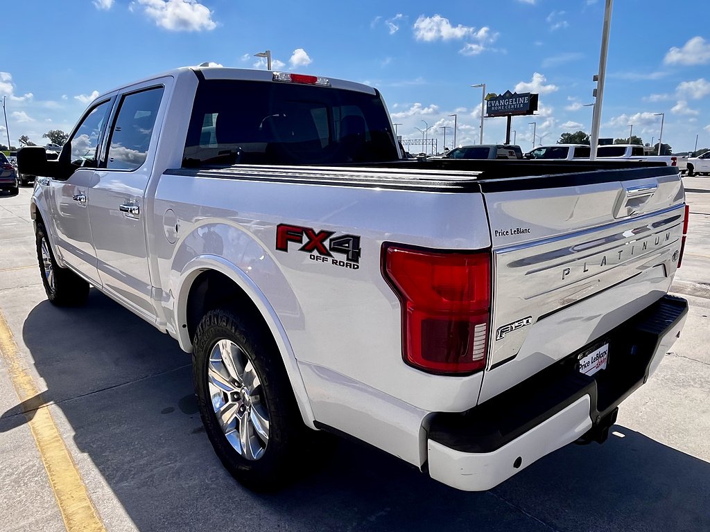 Used 2018 White Platinum Metallic Tri-Coat Ford Platinum image 5