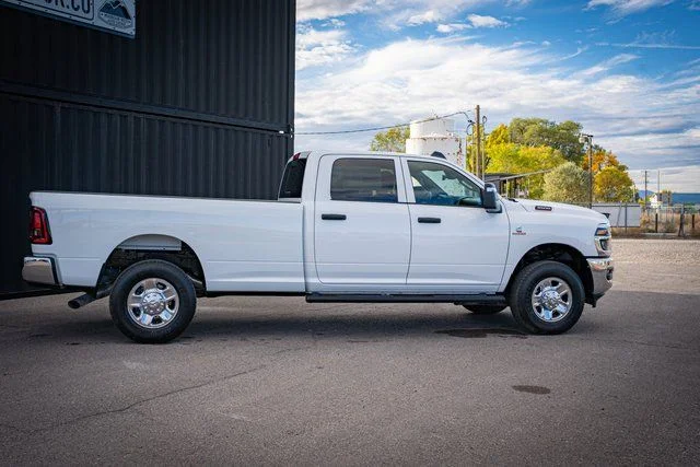2026 RAM 3500 Tradesman - Photo 7