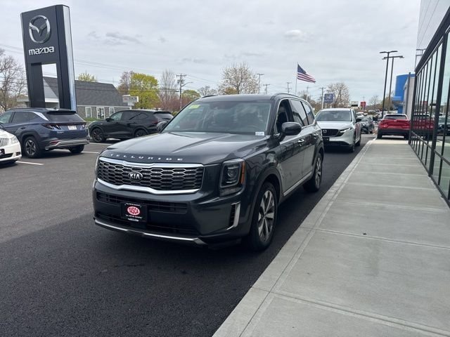 Used 2020 Gray Kia S image 7