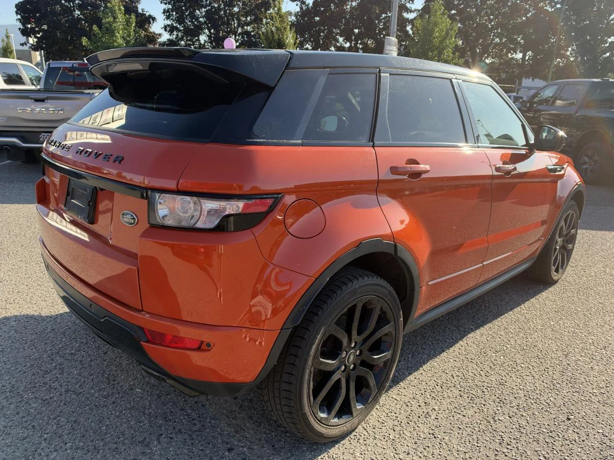 Used 2015 Orange Land Rover Dynamic Premium 5 image 8