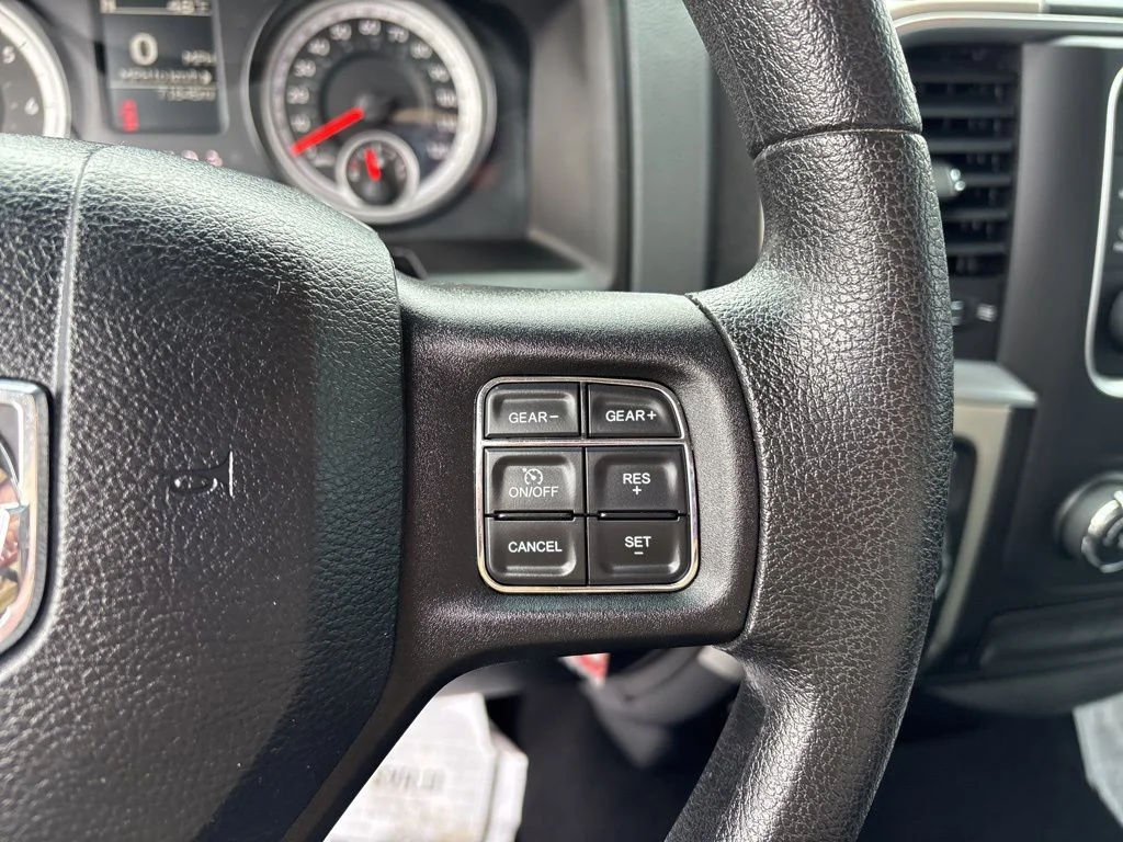 Used 2017 Delmonico Red Pearlcoat Ram SLT image 16