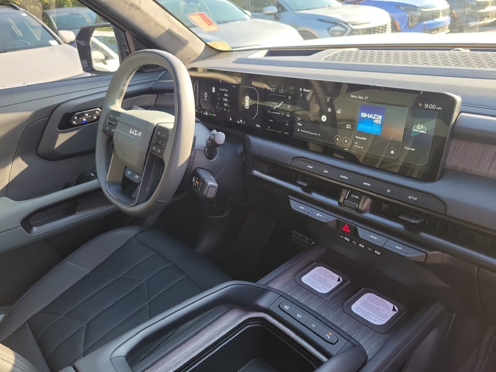 New 2027 Glacial White Pearl Kia X-LINE SX PRESTIGE image 8
