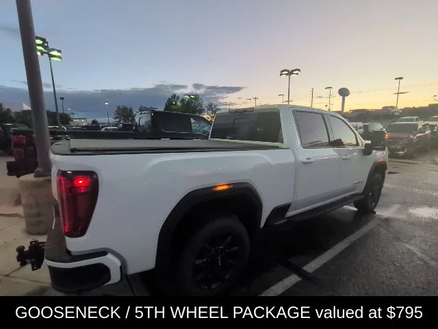 Used 2021 White GMC AT4 image 6