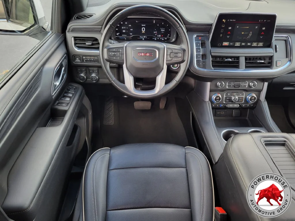 Used 2024 White GMC SLT image 20