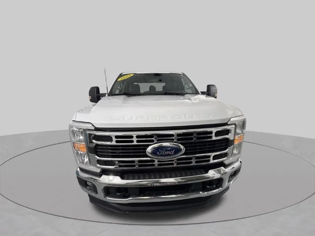 Used 2025 White Ford XLT image 3