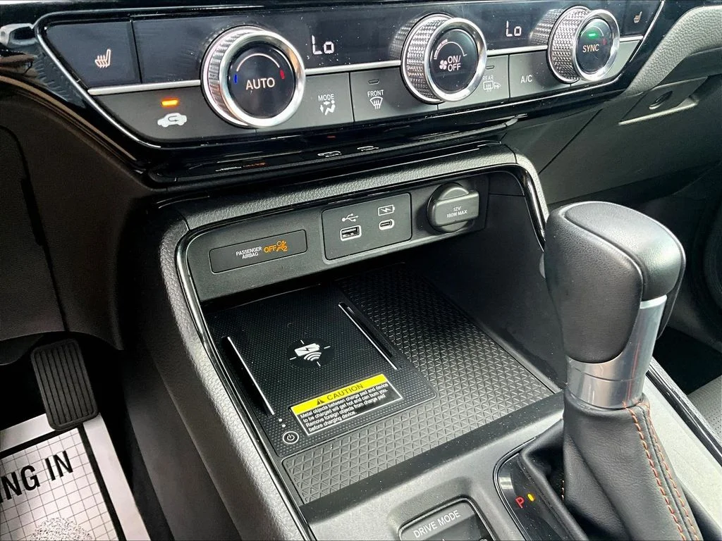 2024 Honda CR-V Sport Touring - Photo 18