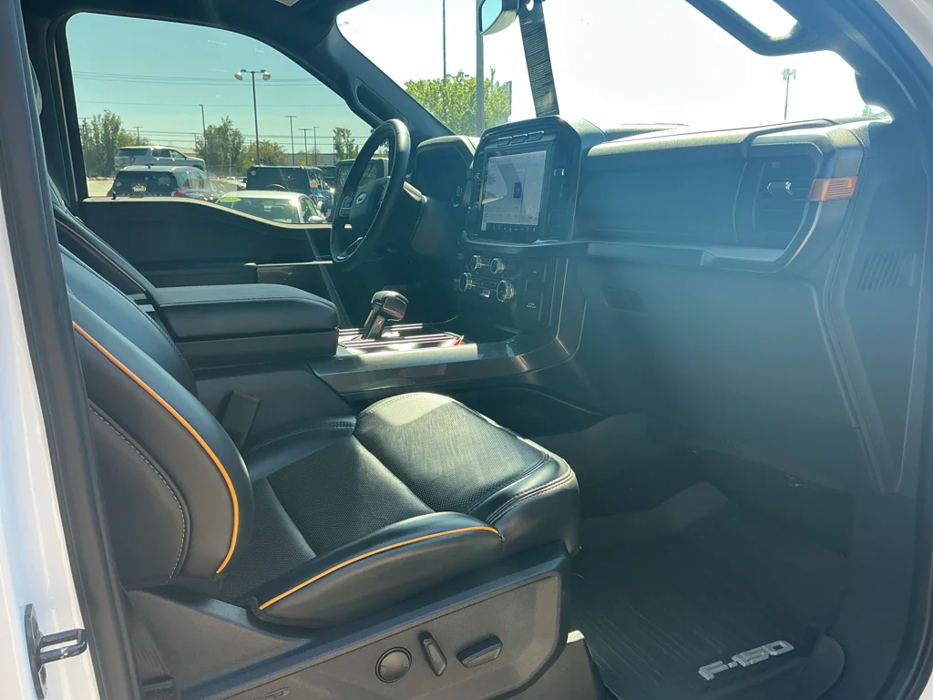 Used 2023 OXFORD WHITE Ford Tremor image 15